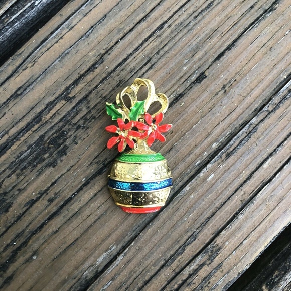 Christmas Ornament Enamel Brooch Red Green Blue Gold Holiday Pin Jewelry Vintage - Picture 2 of 2